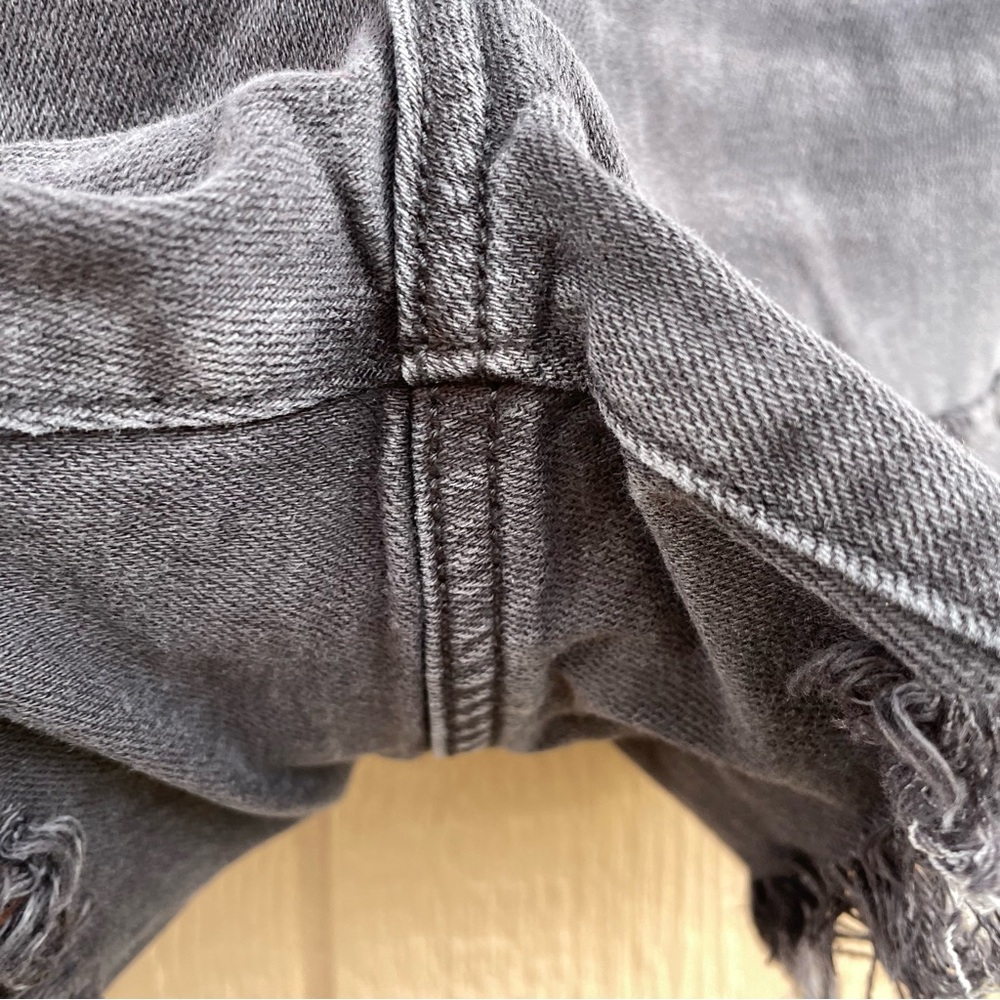 Aerie Womens Shorts Washed Black Frayed Hem Elastic Waist Daydream Denim Size XS - Picture 8 of 11